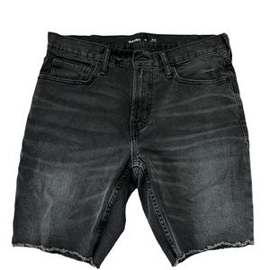 Old Navy Slim Built in Flex Cut Off Jean Shorts - size 33